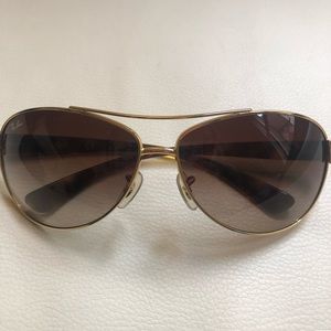 RAY BAN AVIATOR SUNGLASSES